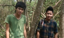 Yai and Baht