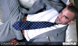 Damien Crosse In Glove Love