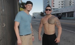 Muscle Guy Gets Banged Out