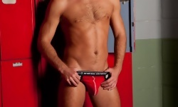 Andrew Jakk