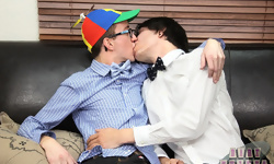 Geeky Twinks Love The Dick