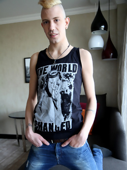 Leon Lee