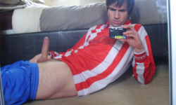 Boyfriend Nudes Volume 81