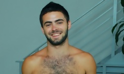 Josh Long Drains His Balls