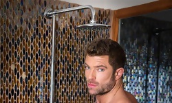 Sean Lawrence