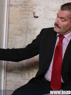 Gloryhole Business