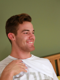 Travis Hodge Pics