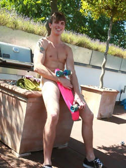 Troy Taylor Pics