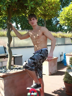 Troy Taylor Pics
