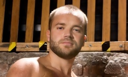 Fistpack 28