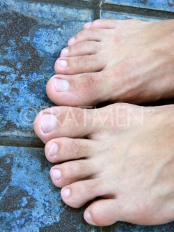 Fratmen Str8Feet