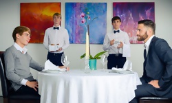 Man On Twink: The Art Gallery
