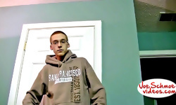 Geeky Whiteboy Jerks Out Some Juice