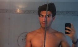Hung Mirror Meat 10
