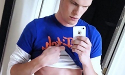 Hung Mirror Meat 11