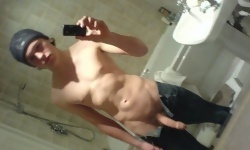 Hung Mirror Meat 4