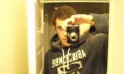 Hung Mirror Meat 5