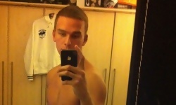 Hung Mirror Meat 9