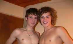 Young Lovers Like It Hot And Easy