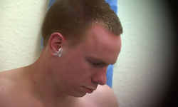 Shower and Shave Peep