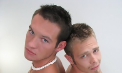 StraightRentBoys Suck