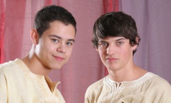 Persian Twinks