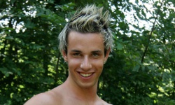 Summertime Twink Bang