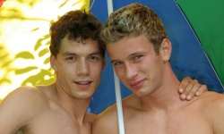 Twinks Get Hot