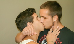 Tony Belize Barebacks Dylan Drive