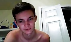 Cutie Makes Webcam Cumsies