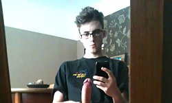 Big Amateur Cocks On Display