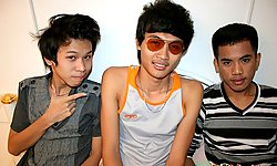 Bareback Jizzaholic Boy