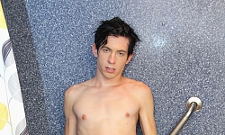 Daniel Ross Shower Jack
