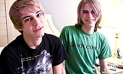 Twins, Kriss and Kyle Ross