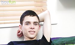 Aaron Aurora Stroking