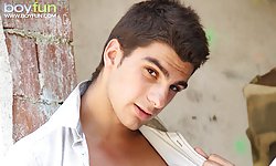 Maxim Moira Solo